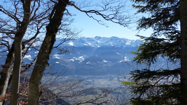 Vue sur Belledonne depuis le col de la Faïta